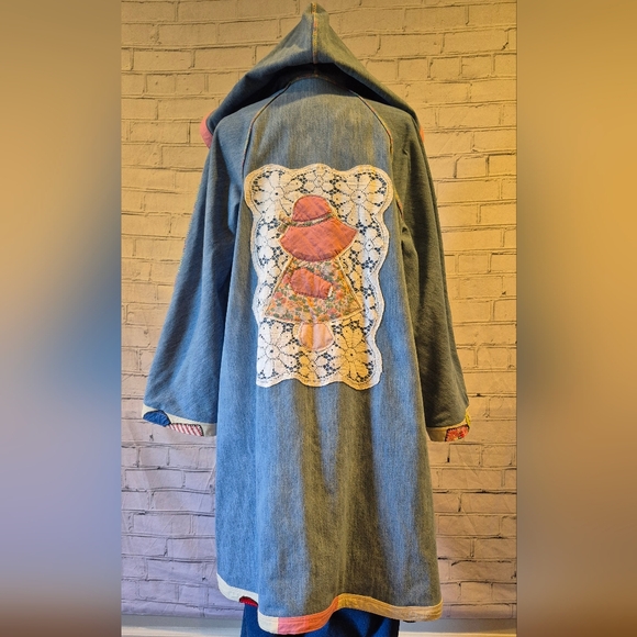 Colorful Patchwork Coat with Sun Bonnet Sue - Picture 3 of 7